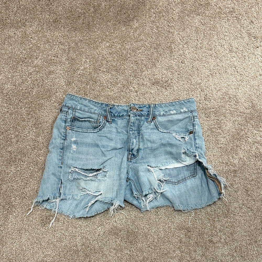 American Eagle Outfitters Light Blue Distressed Jean Shorts